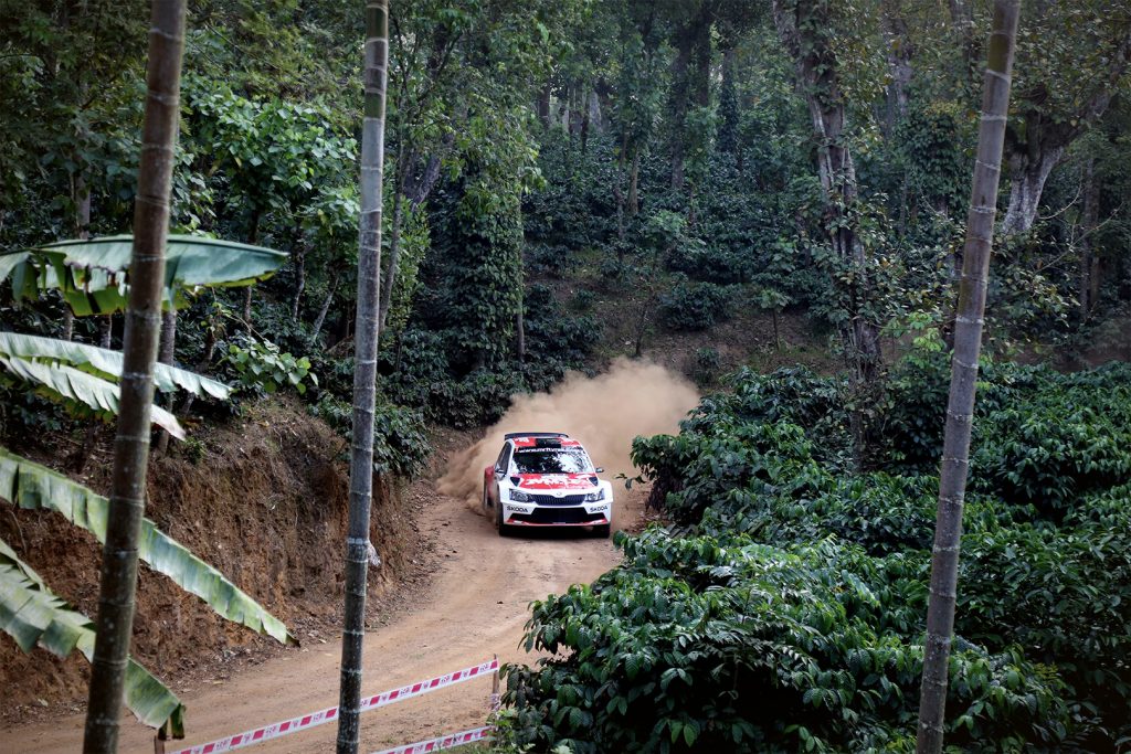 Gaurav Gill / Stéphane Prévot, ŠKODA FABIA R5, ŠKODA Team MRF. India Rally 2017