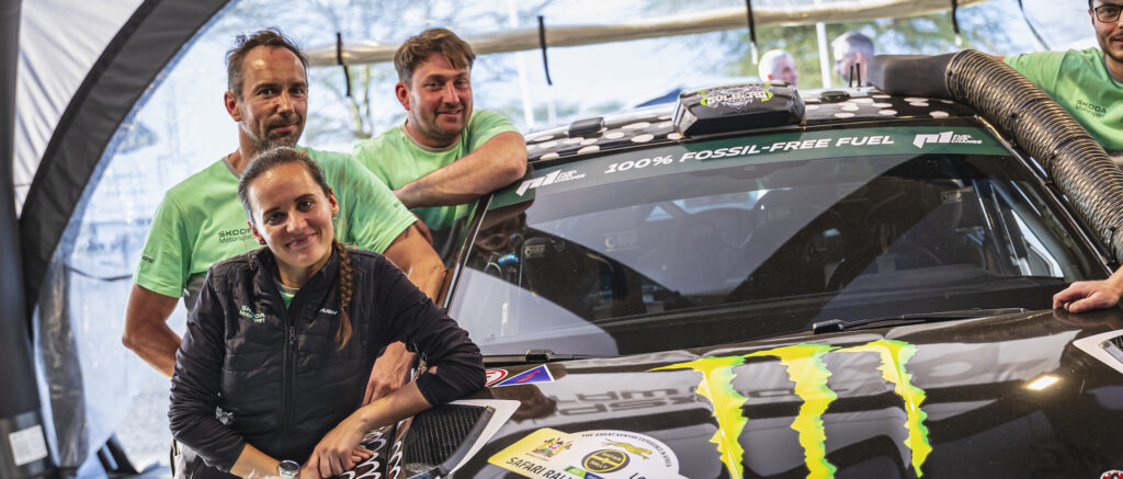 female-element-katerina-janovska-rally-car-technician