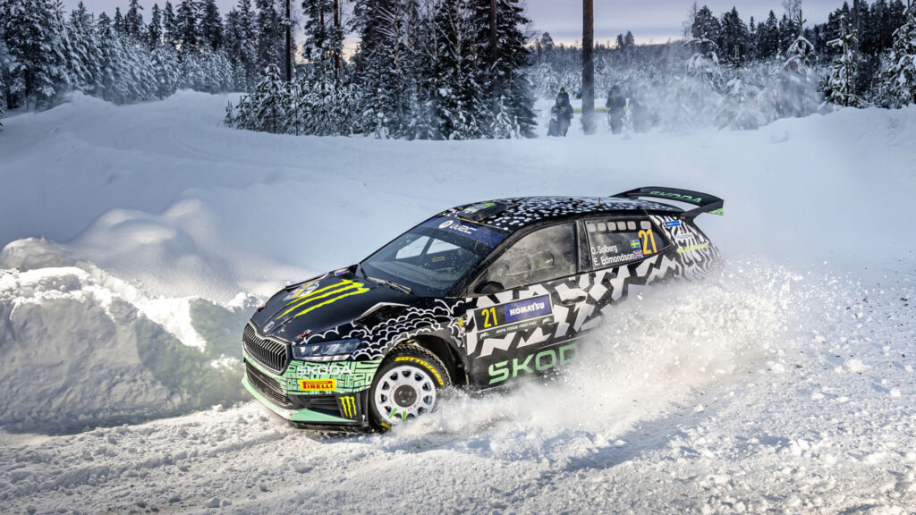 rally-sweden-skoda-fabia-rs-rally2-driver-oliver-solberg-kicks-off-wrc2-title-bid-with-victory